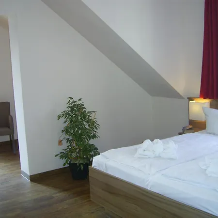 Karl's Burg Gmbh Hotel