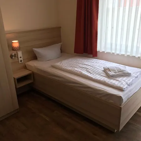 Hotel Karl's Burg Gmbh Stubbenfelde